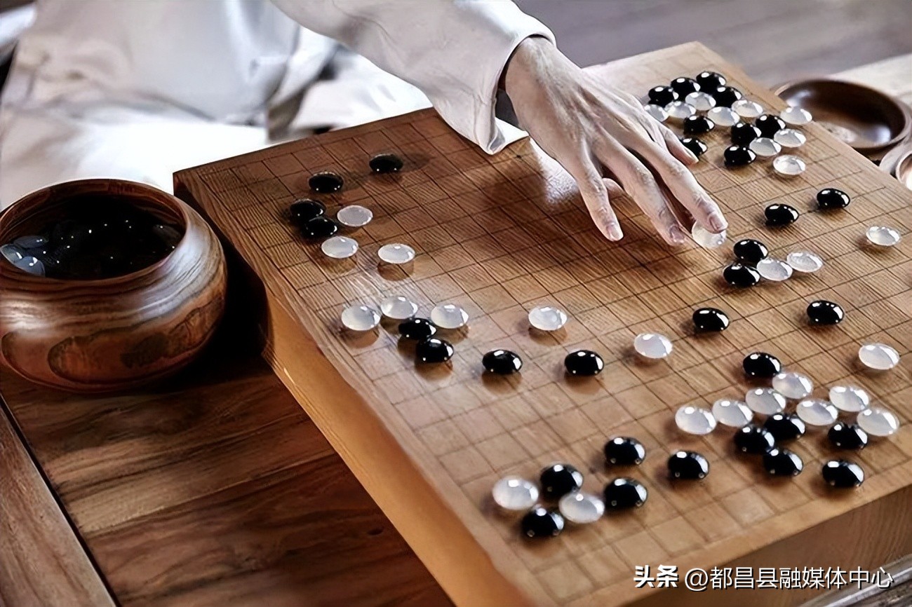 围棋比赛初学者,围棋入门东湖棋院