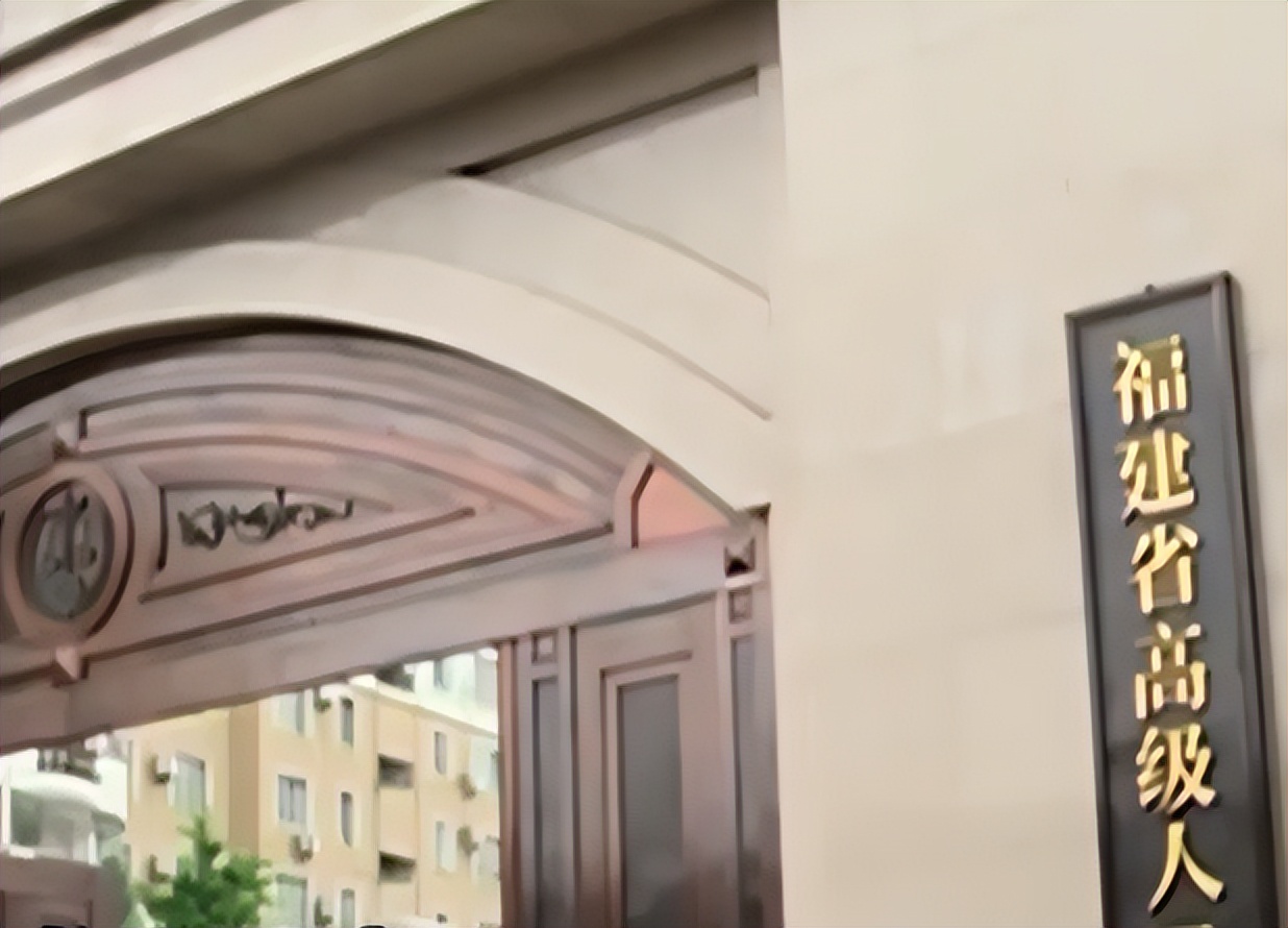 四川18岁少年网购仿真枪,一审竟被判无期,父母申诉5年案情反转