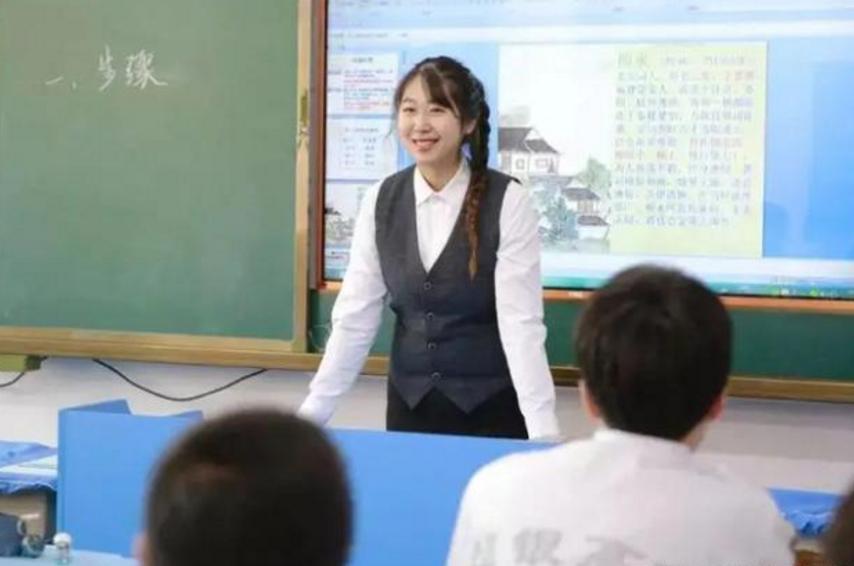 老师统一服装工作服,老师统一服装怎么选择