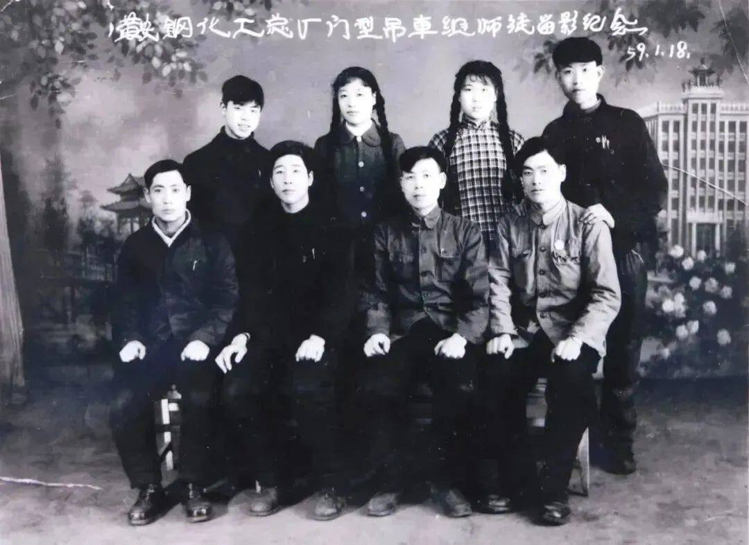 锋芒——纪念毛*东泽**等老一辈革命家为雷锋同志题词六十周年