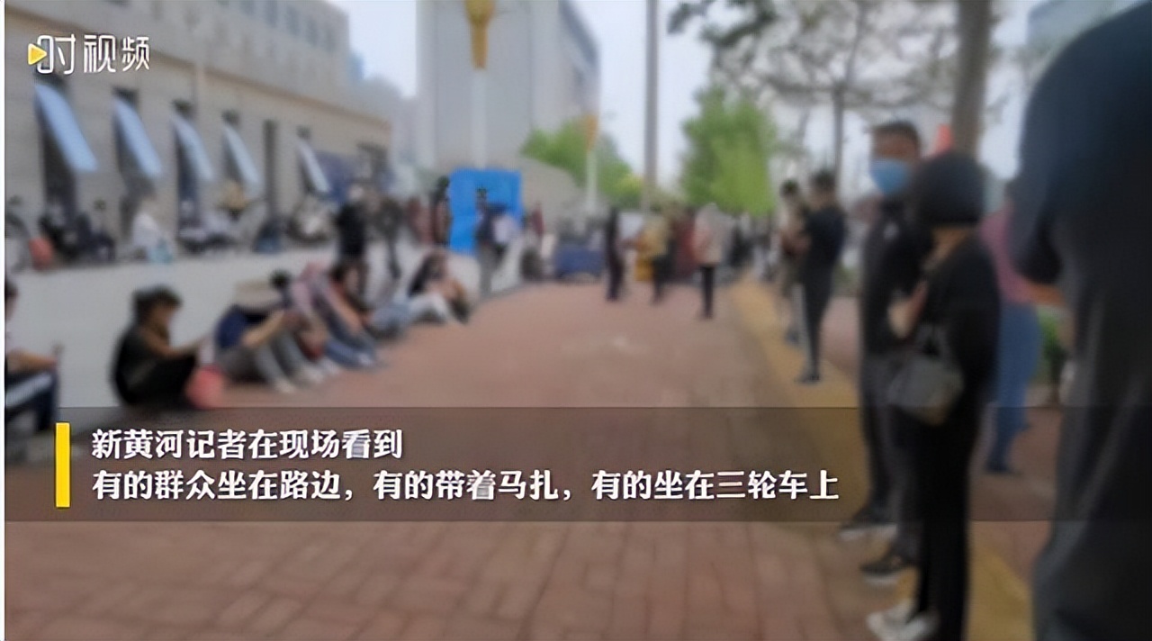 615新闻：国庆阅兵；唐山排队举报反黑；被赋红码；95汽油10元