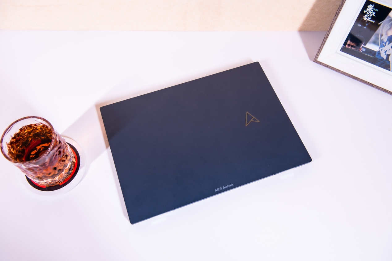 a4纸大小的笔记本尺寸,华硕灵耀x13轻薄本怎样