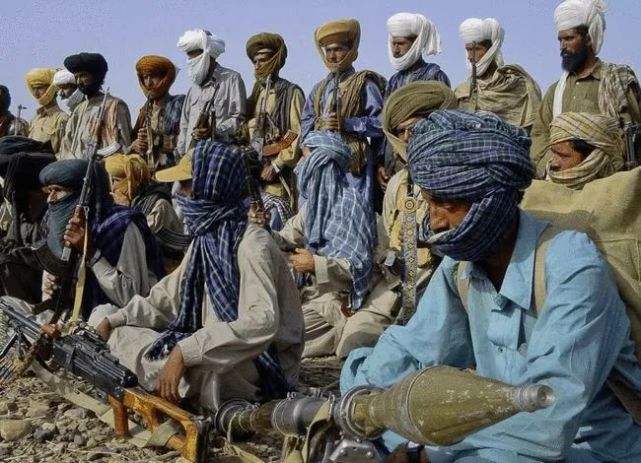 巴基斯坦为什么援助中国,巴基斯坦有困难中国援助什么