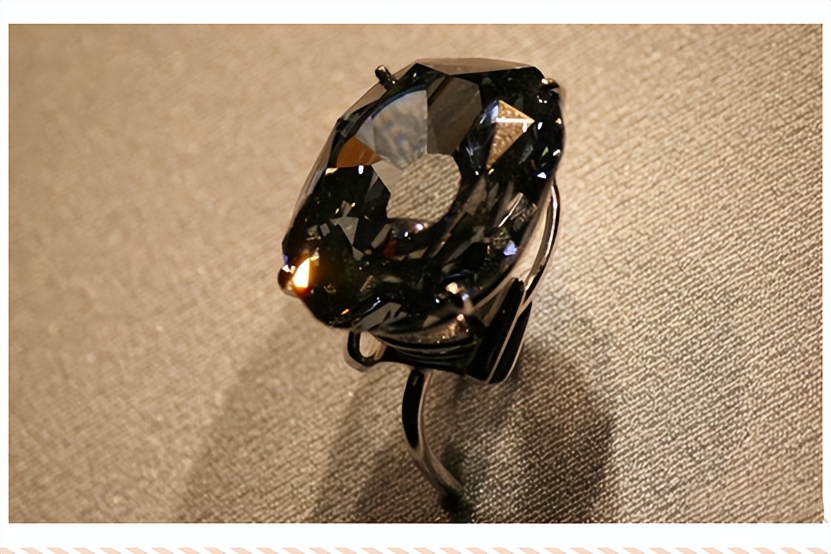 世界十大最昂贵钻戒,世界品牌钻戒排行榜前十名