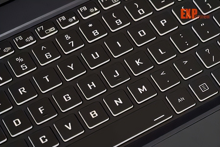 神舟战神z8-da7np12代i5评测,神舟战神z8i53050ti游戏测评