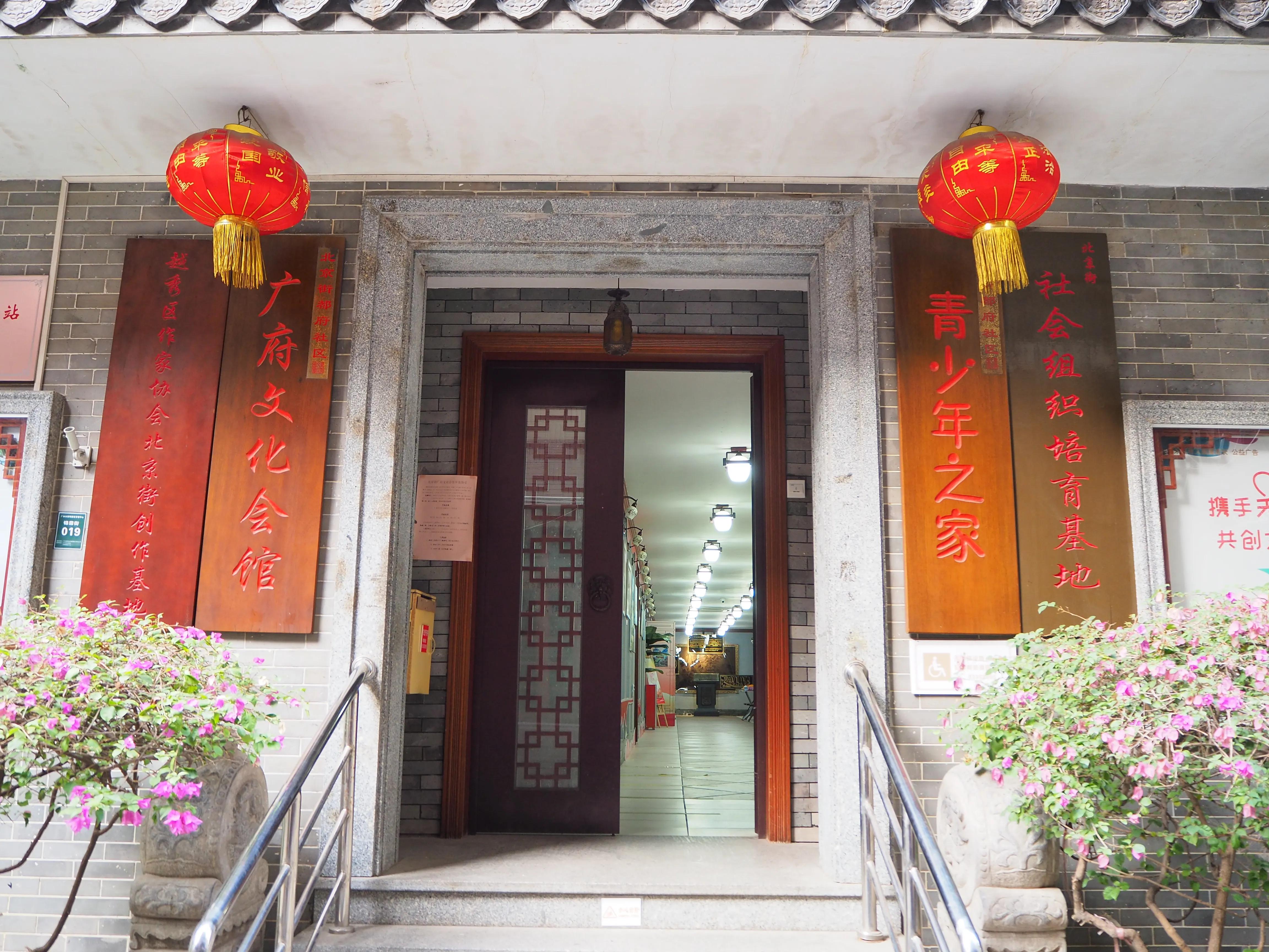 这个社区有点香｜内有小学和两间公立医院，医院能做手术、可住院