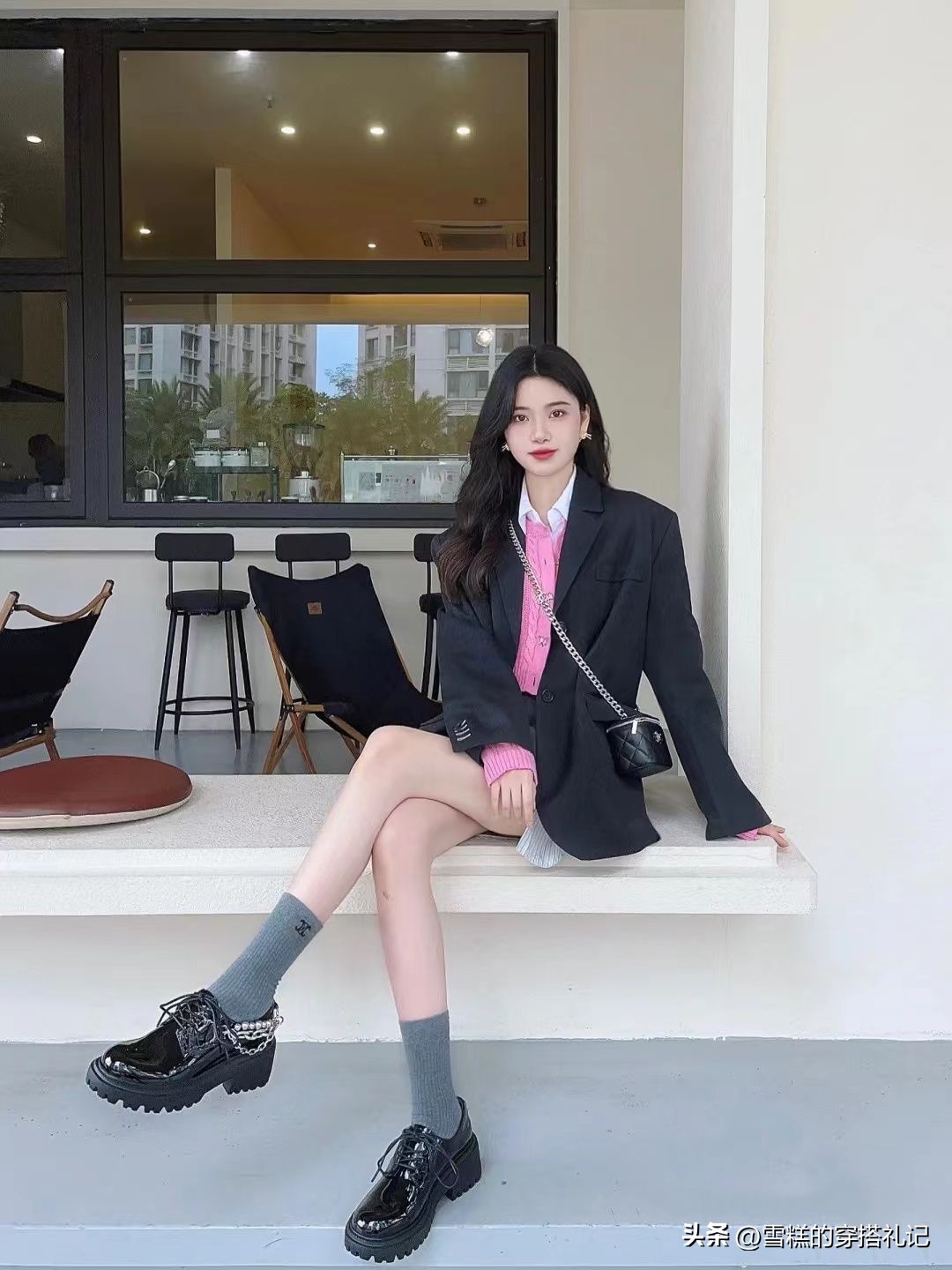 乐福鞋2023最新款亮皮靴子,冬季不想穿靴子乐福鞋百搭