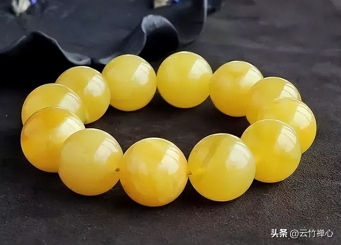 蜜蜡黑点在内部,蜜蜡表面的黑点怎么清理