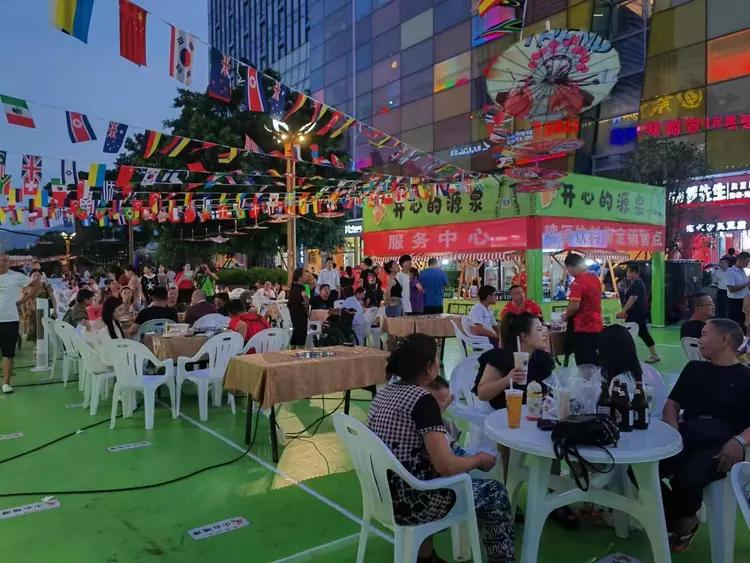 铜梁足球赛氛围,铜梁足球赛现场直播