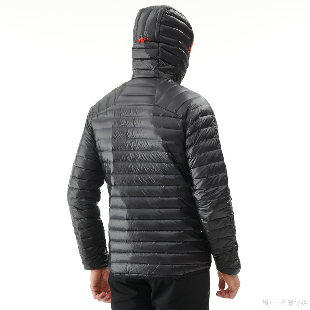 去登山选择哪些装备比较好,北疆徒步雪原必备装备