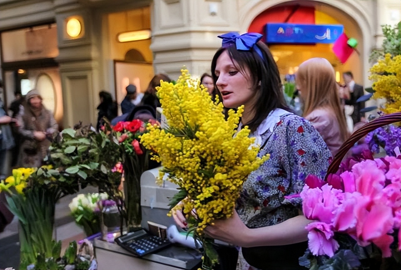 38妇女节的由来民间版本,38妇女节的由来和意义幼儿园