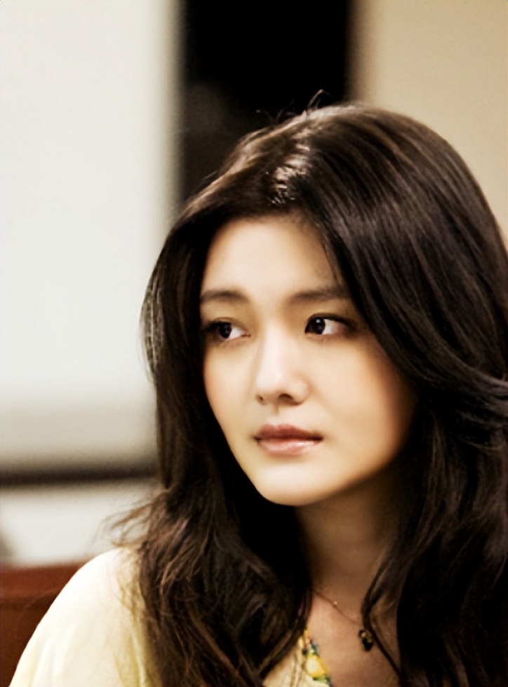 离婚7个月后生下孩子找前夫,离婚后大s情况如何