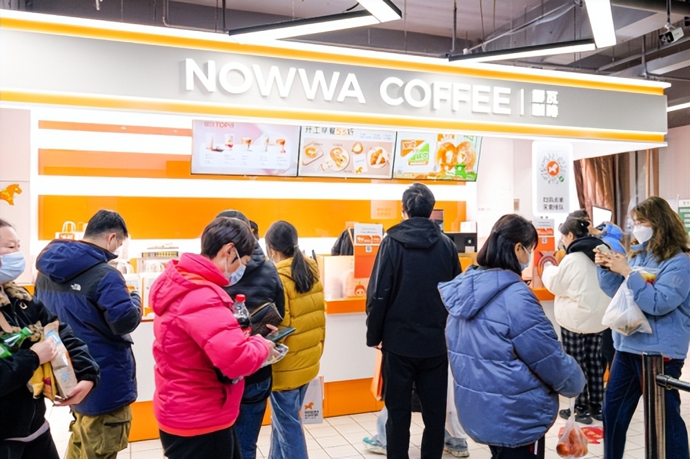 “下一个瑞幸”挪瓦进军北京高校三店齐开单店营业额首日破万