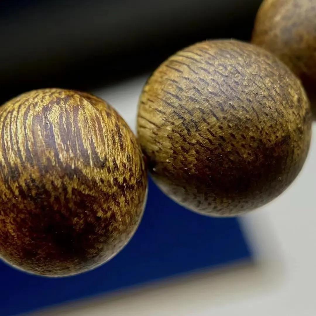 沉香木手串diy好看,盘好的沉香木手串是啥效果