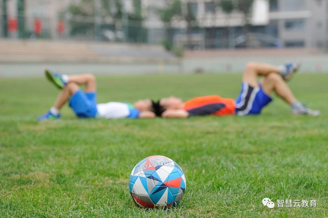 孩子情绪容易激动易怒是什么原因,孩子敏感容易发脾气怎么办