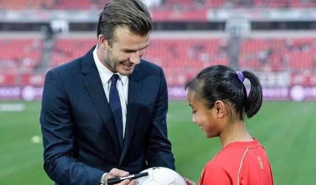 中国女足17岁的小将张琳艳落泪,女足世界杯张琳艳身高多少