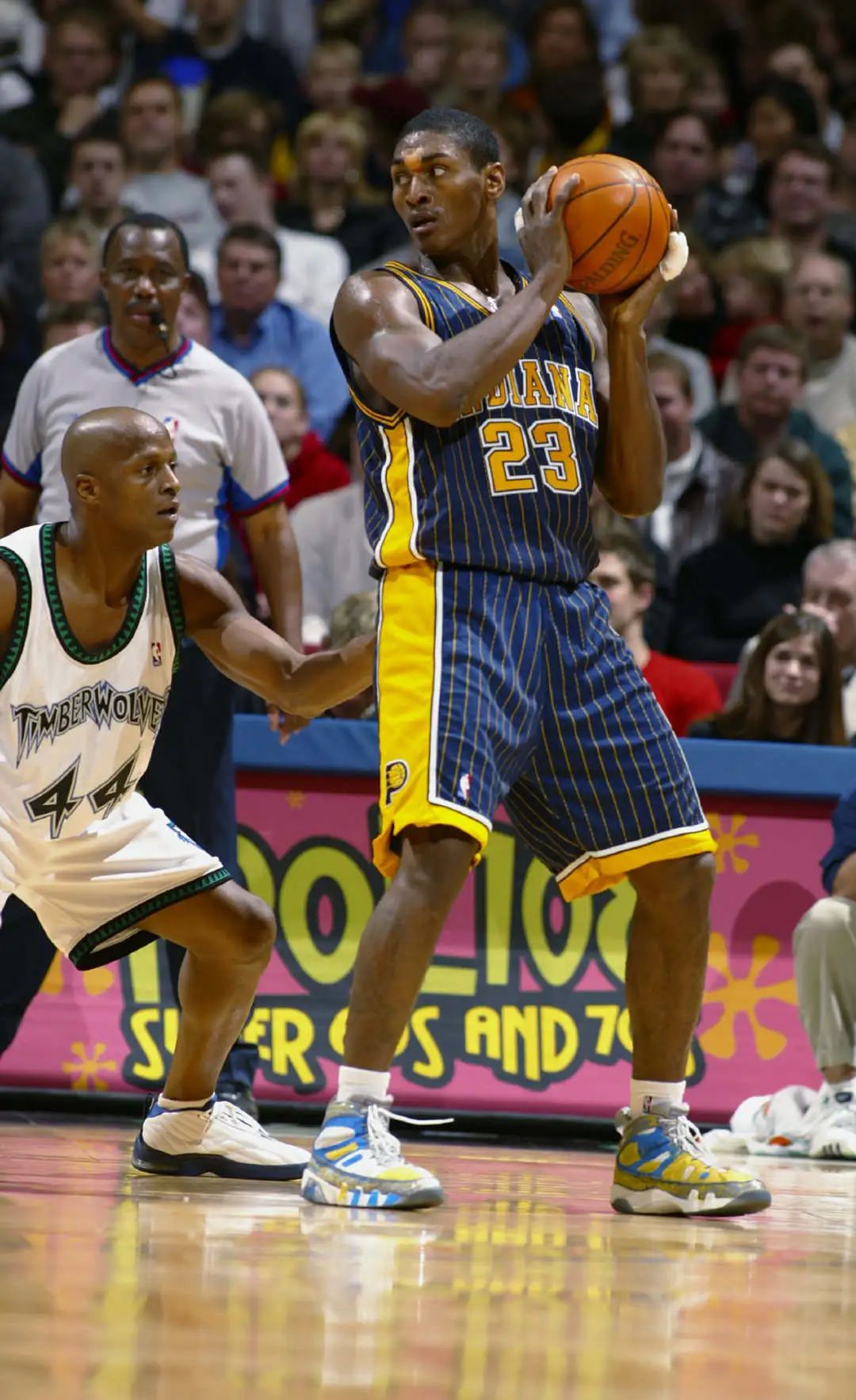 nba球员上脚的奇葩鞋,nba球星穿的奇葩球鞋