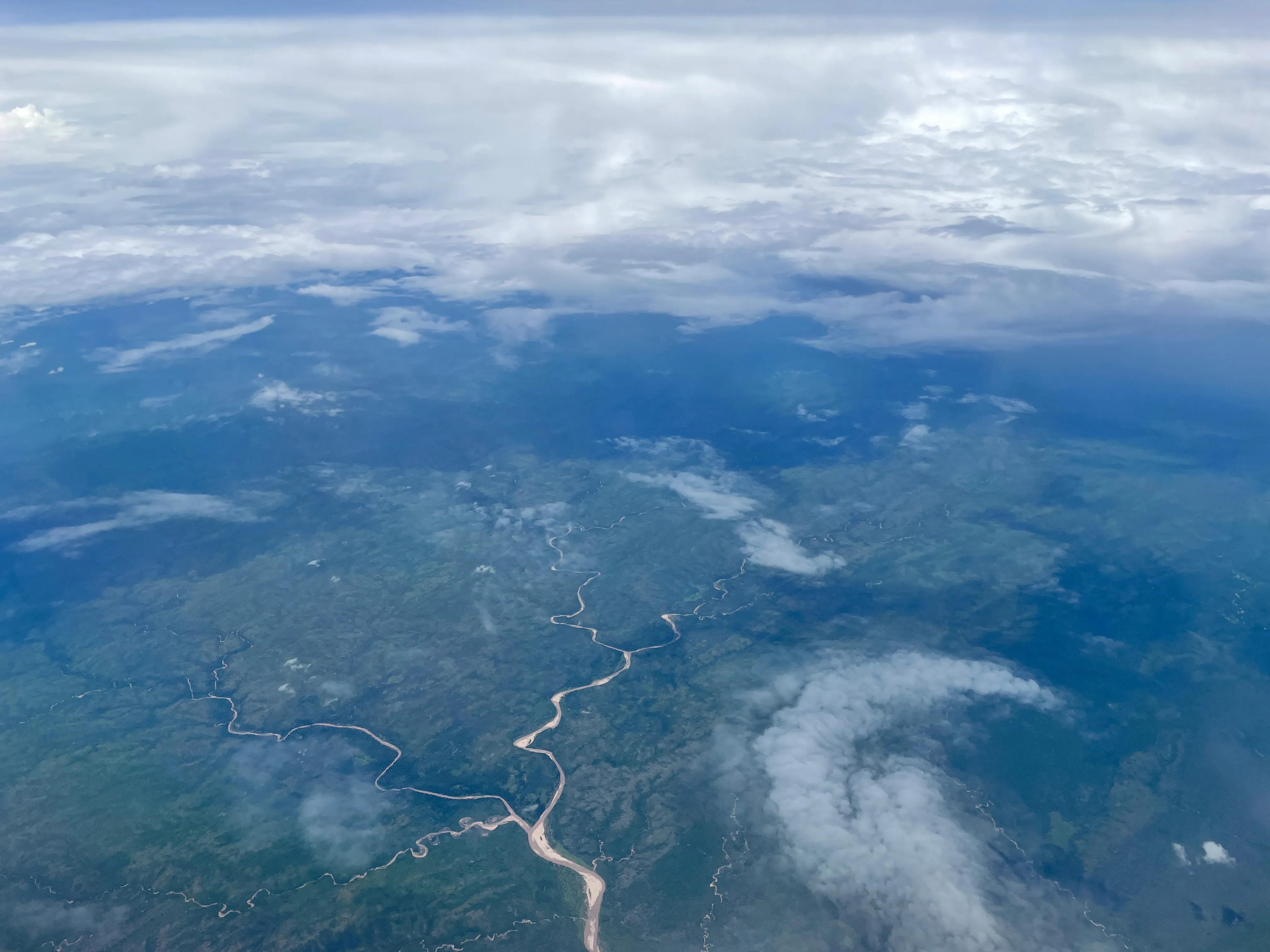 迪拜从沙漠角度看城市,迪拜沙漠中的奇迹之城