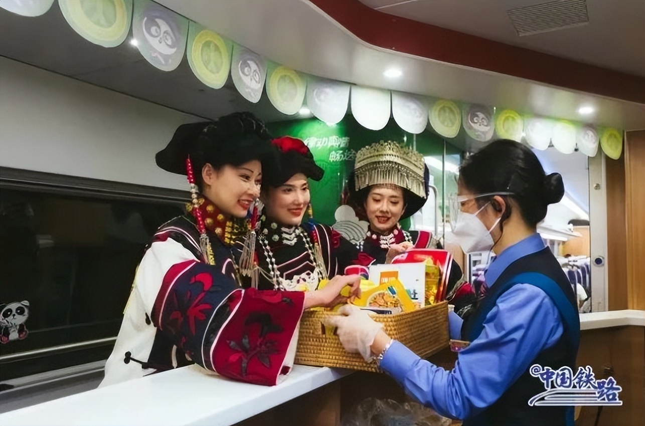 二等座最低264元，昆明⇌成都只需7小时！新成昆铁路12月26日全线贯通运营