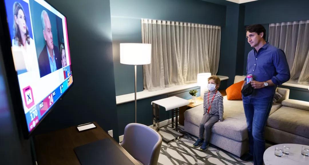 特鲁多个人图片,特鲁多贺新年