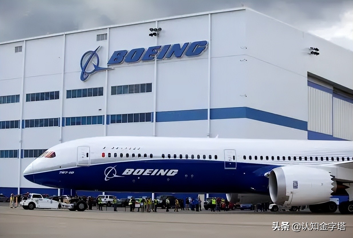 美国高端制造业，如何自取灭亡？曾经的国际巨头，为何接连倒下？