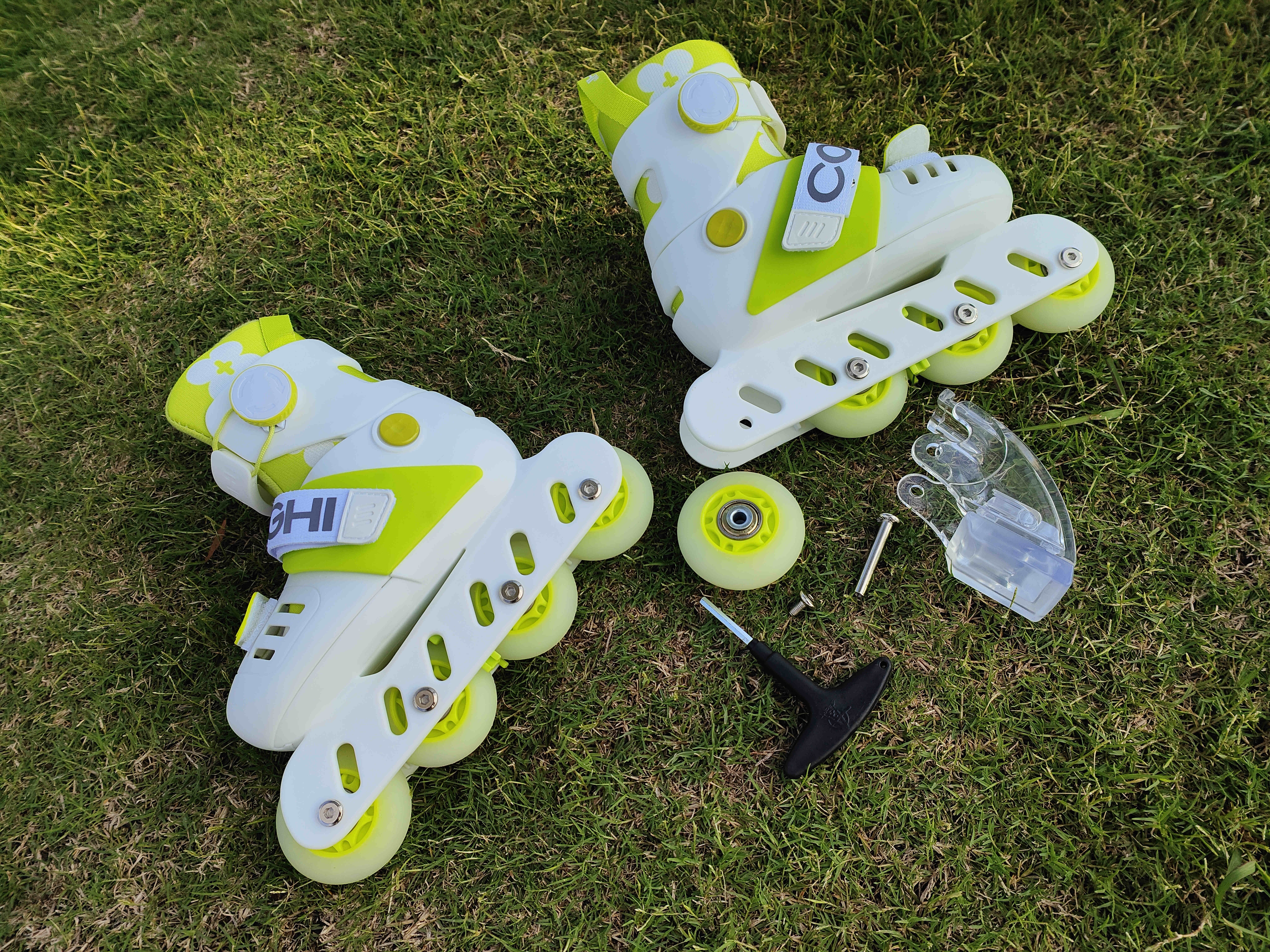 酷骑轮滑鞋r2s码和m码对比,酷骑轮滑鞋r1r2哪个好