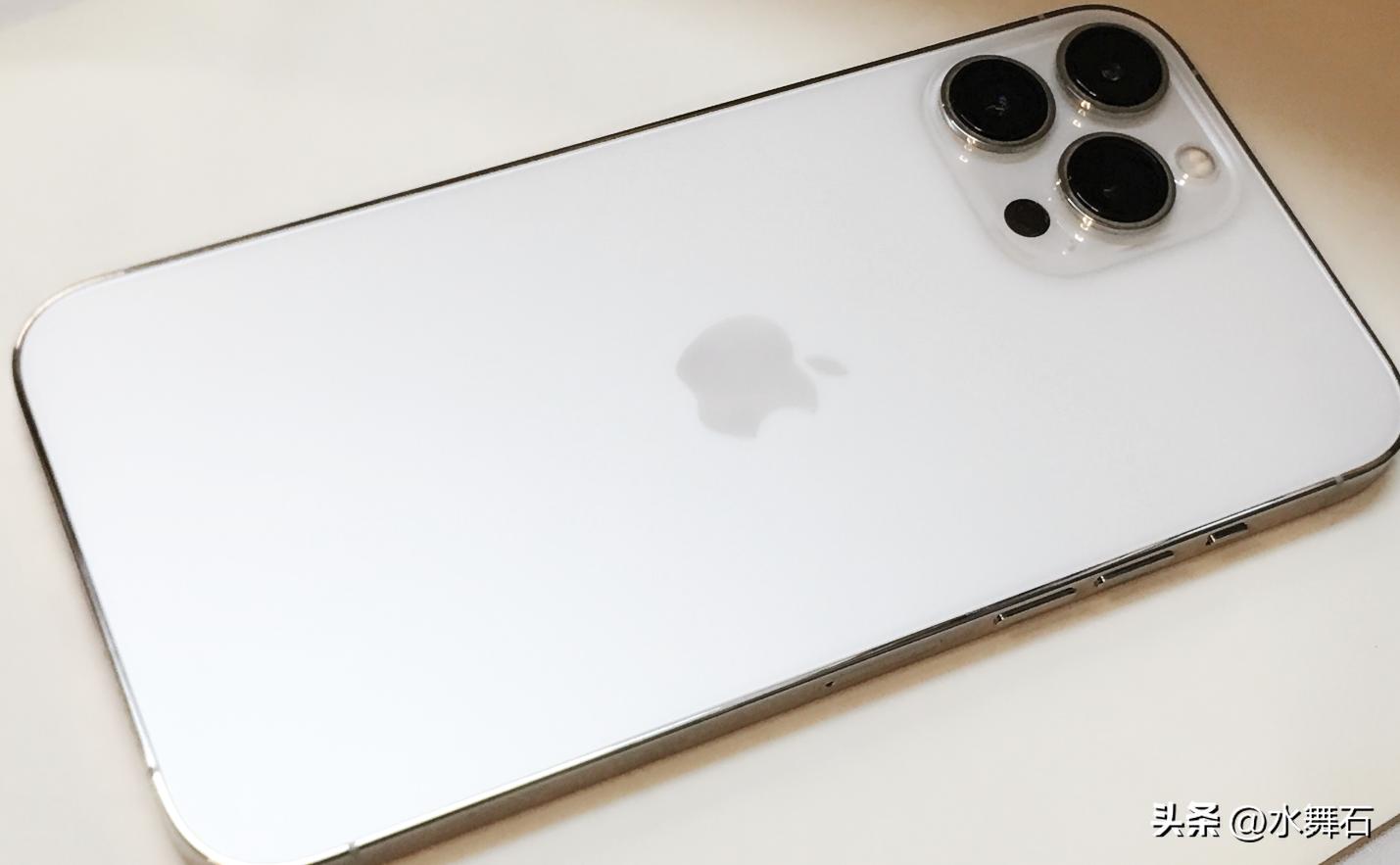 新买的苹果手机开不了机什么原因,刚买的苹果新机为什么开不了机