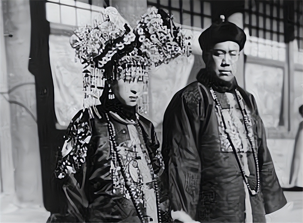 清朝灭亡后皇室人都去了哪个省,清朝灭亡后皇族去向