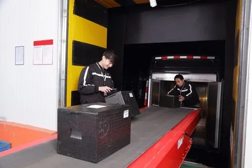 一场由“半日达”引发的同城物流时效战