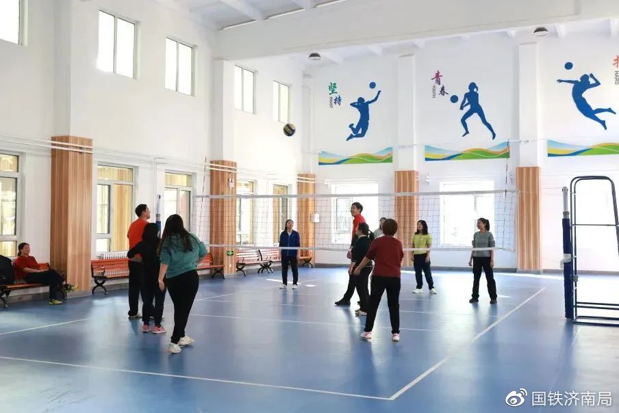 免费理发、智能浴室、电影院……这个单位凭实力宠爱职工！