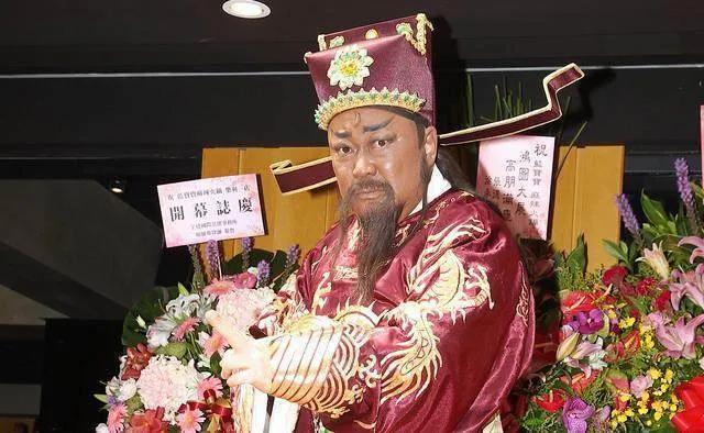 少年包青天公孙策和展昭谈小仙女,少年包青天展昭找到失明的公孙策