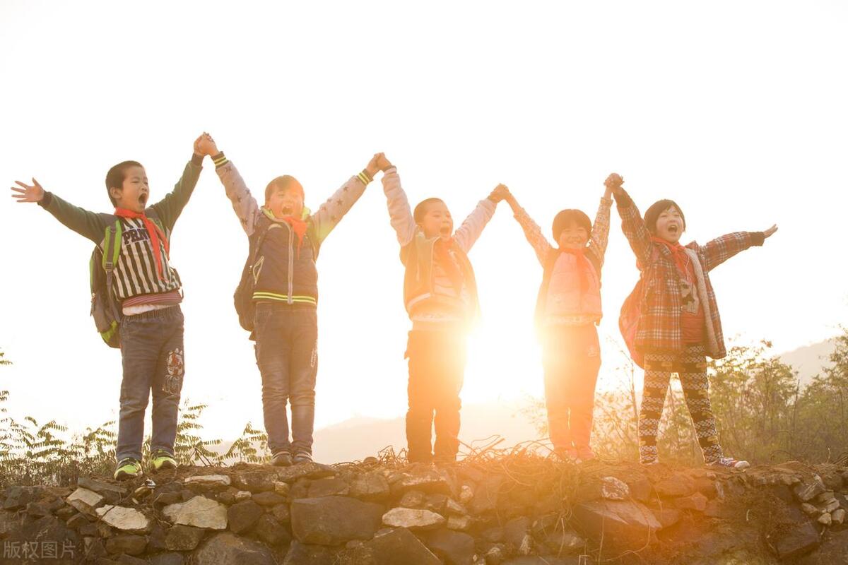 怎样培养女儿高情商,如何培养高情商男孩子
