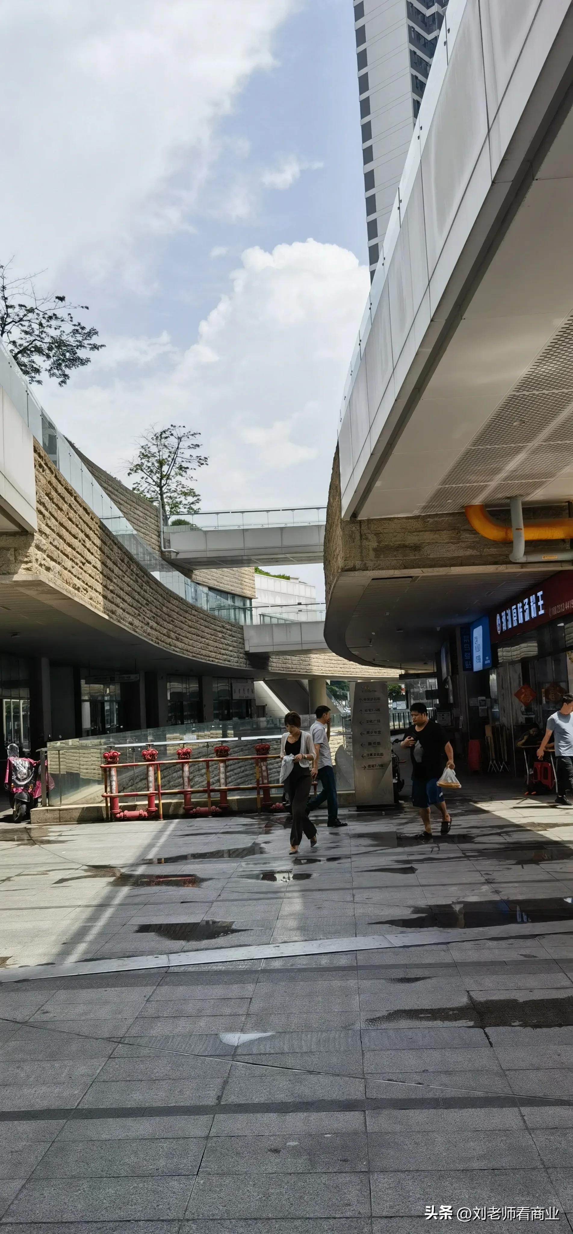 长华汇奥特莱斯,佛山长华汇奥特莱斯开业