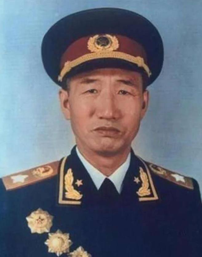 十大元帅谁的军事才能第一？其在世后代分别有几人？都是何军衔？