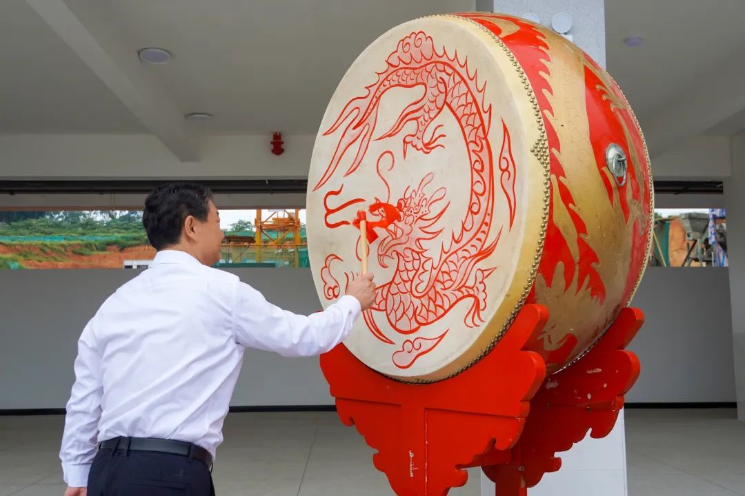 建水县青云小学举行开学典礼暨第一届“开笔礼”仪式