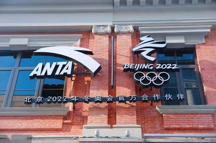 耐克阿迪最近好像不香了,阿迪耐克为啥不香了