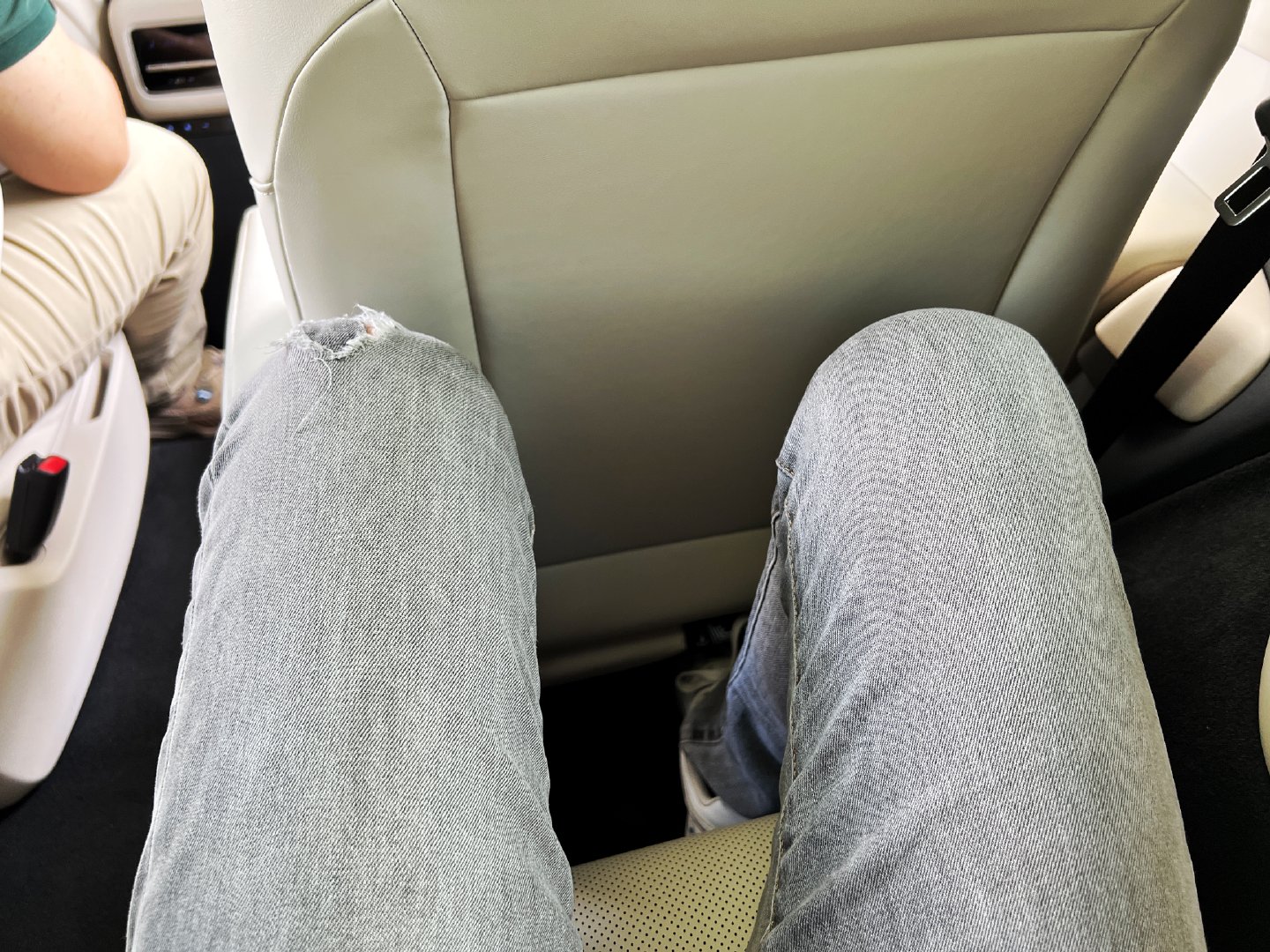 理想l9优缺点详细讲解,理想L9的优缺点