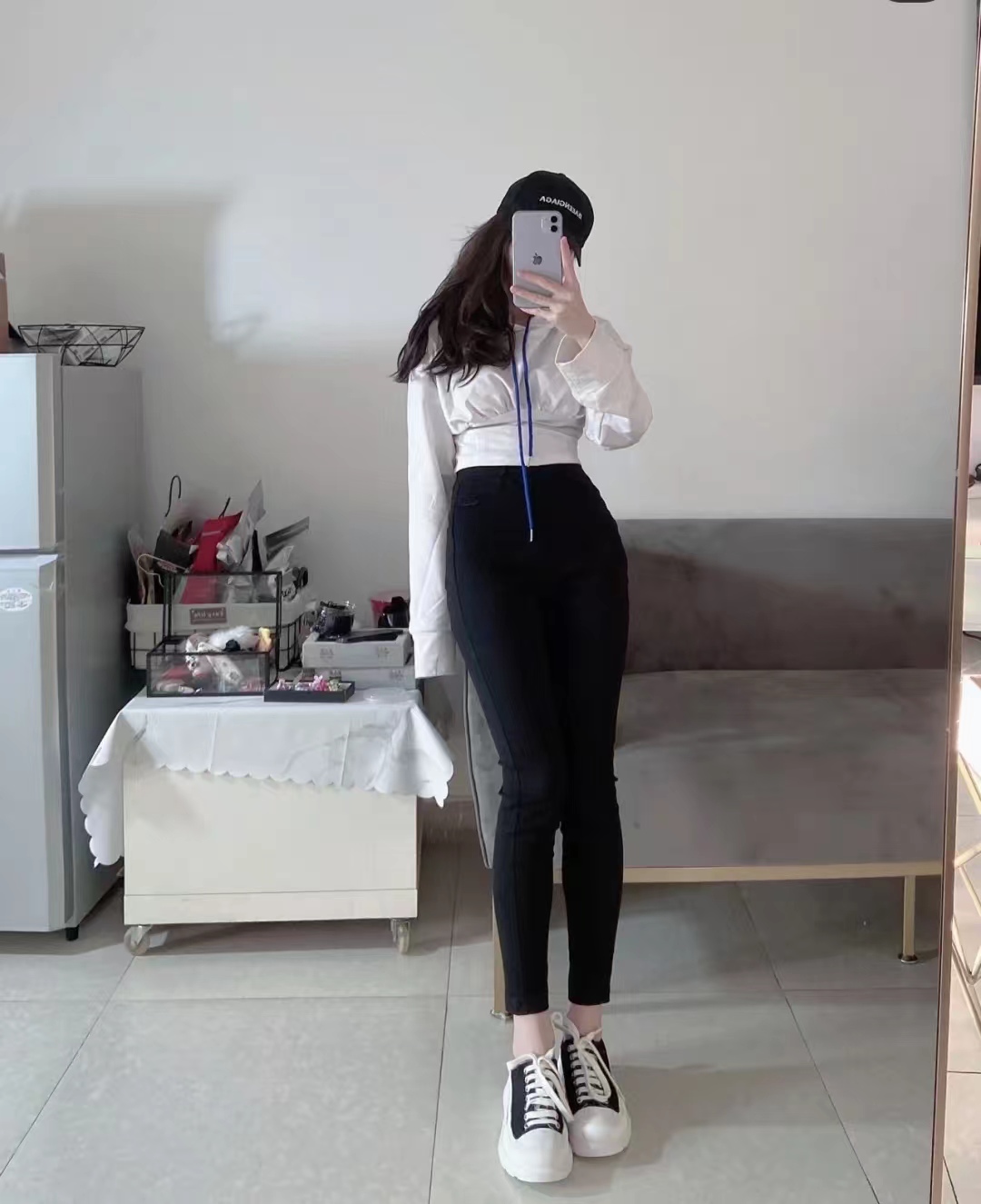 卫衣搭配什么外套裤子更好看呢,卫衣搭配什么衣服好看又实用