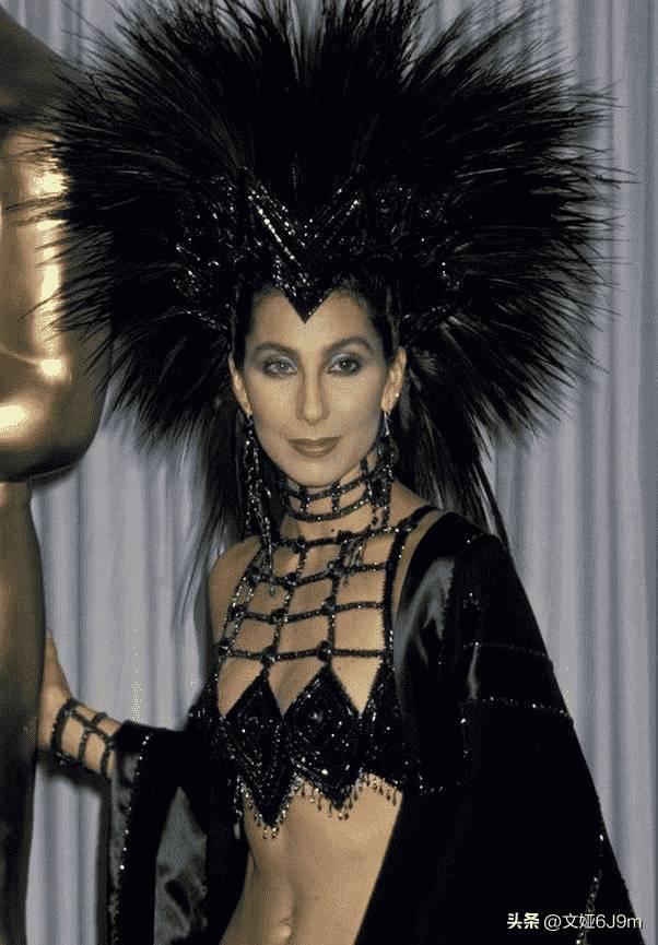 日军日记：*安妇慰**不服从管教，我很愤怒，用*刀刺**插入她的*体下**