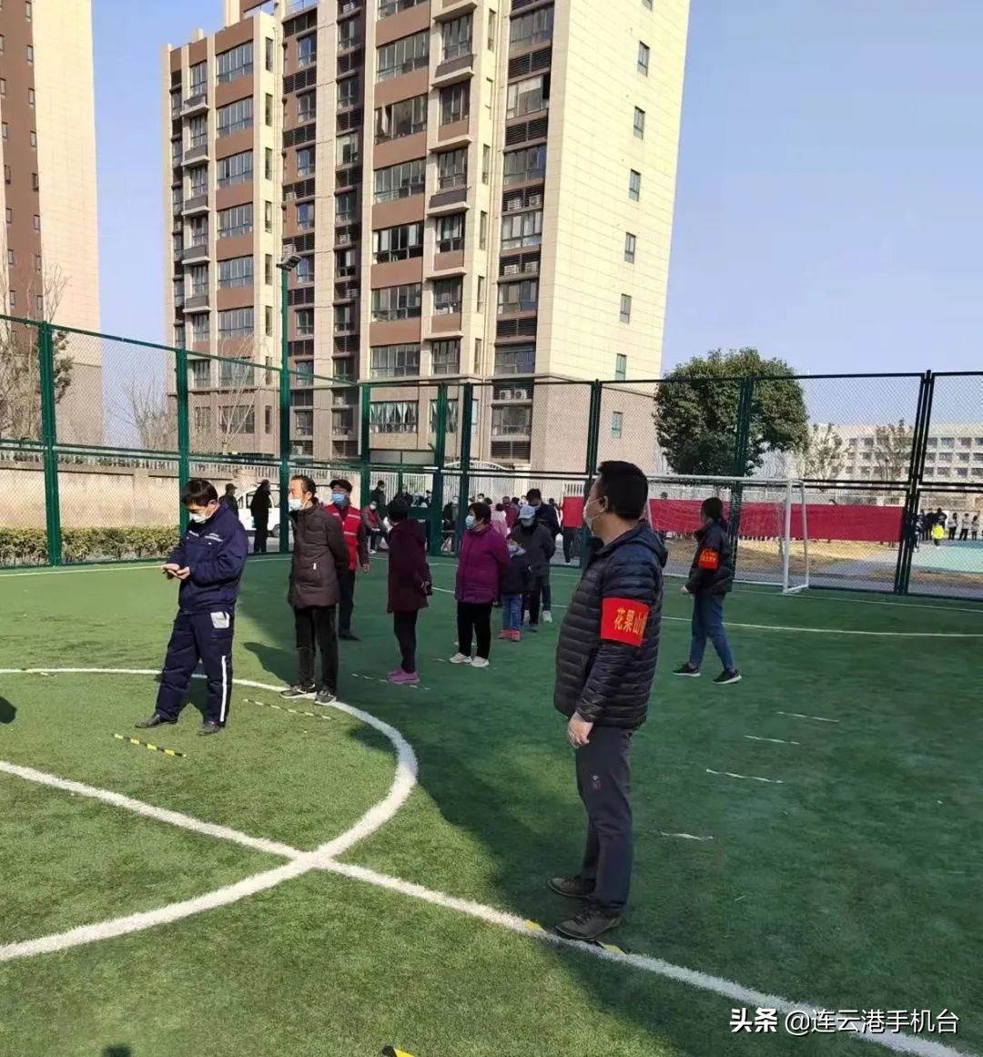 同心战疫奉献爱心巾帼志愿者活动,抗疫志愿者团队活动