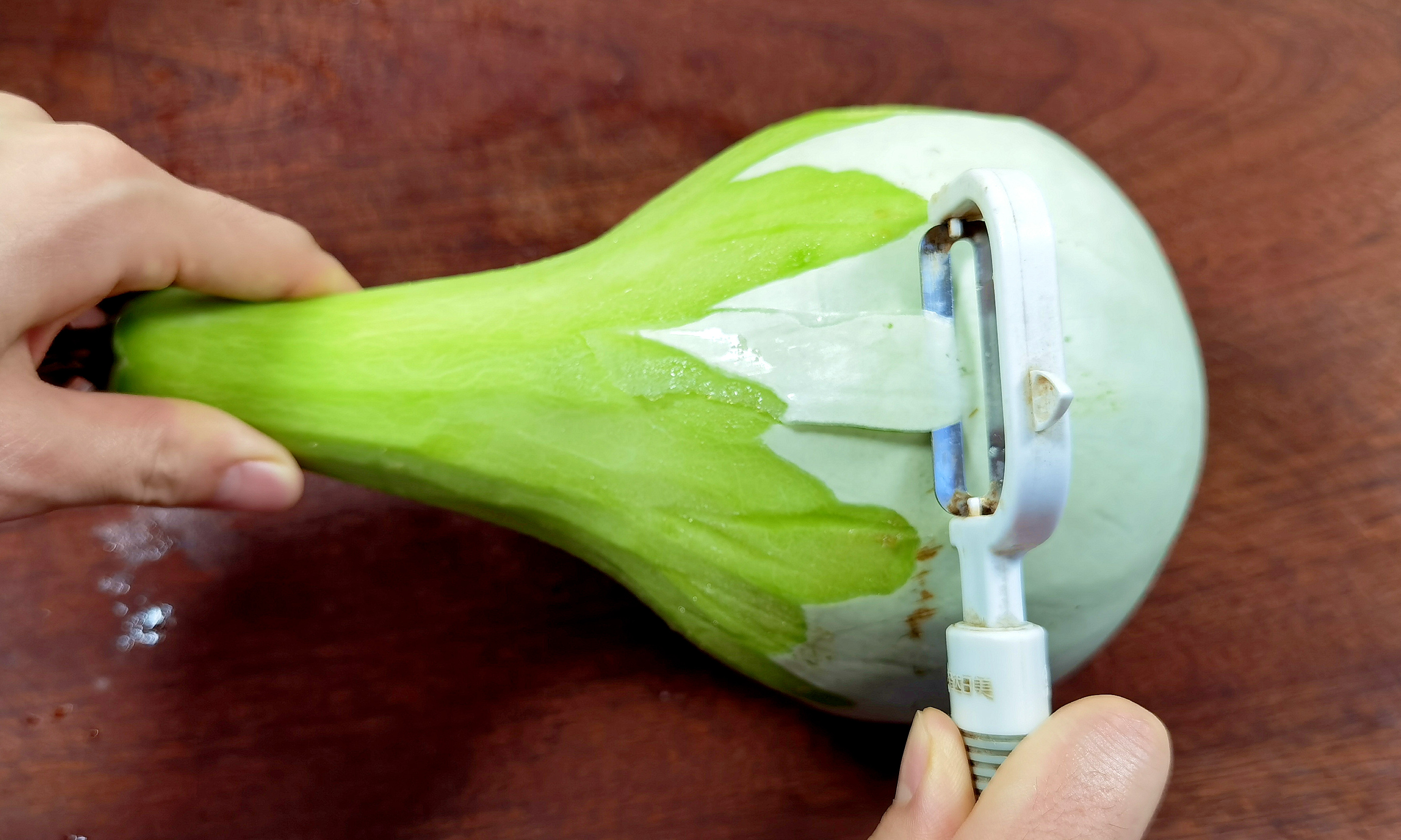 冬瓜晒干比新鲜的更好吃做法,冬瓜晒干比新鲜的更好吃的做法