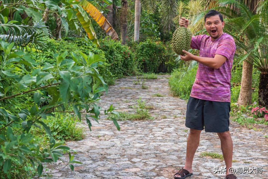 第17章：船到了泰国船员精神十足，分钱，购物，看女郎，意图明确