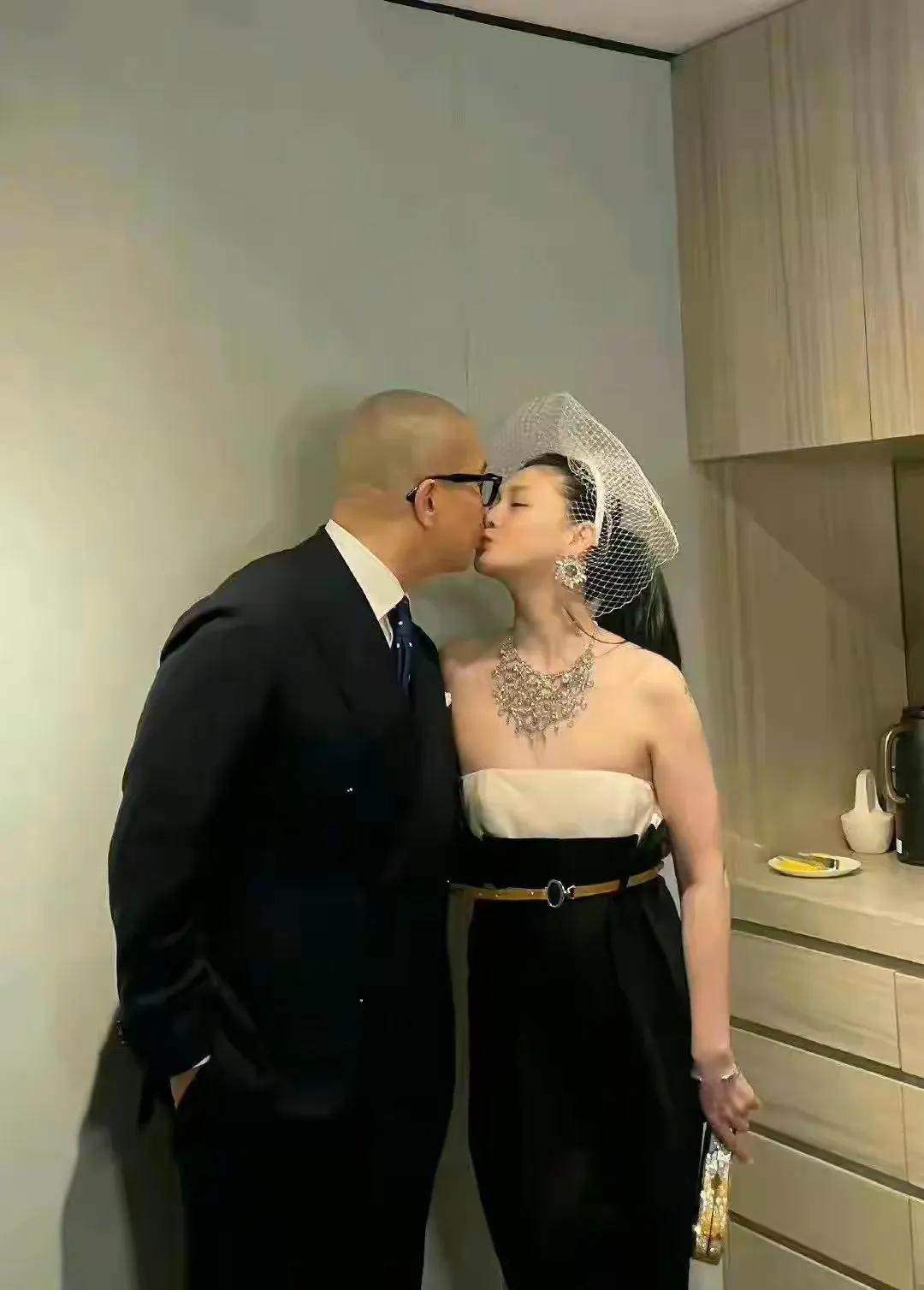 大s具俊晔婚姻现状,大s具俊晔婚姻现状解读