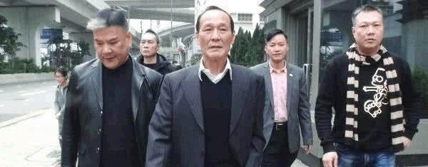 《侯海洋基层风云》中走麦城的刘建厂