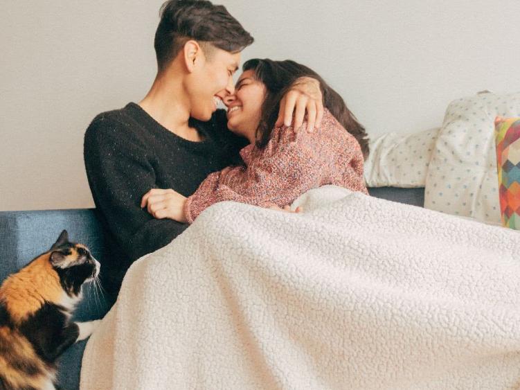 人体润滑剂，对女性伤害大还是对男性？能长期用吗？看完涨知识