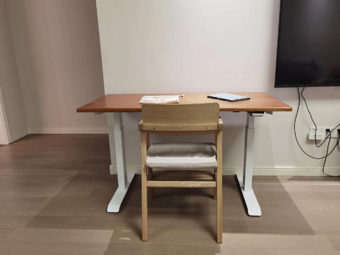 小学生书桌十大品牌排名,自如的书桌是什么品牌