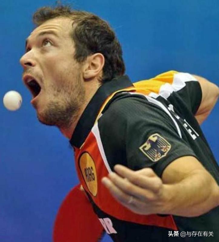 这些摄影师有点坏啊！25个运动员在场上被摄影师抓拍的尴尬瞬间