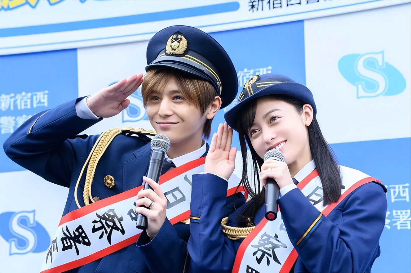 岛国颜值夫妻先婚后爱？！也太甜了吧~