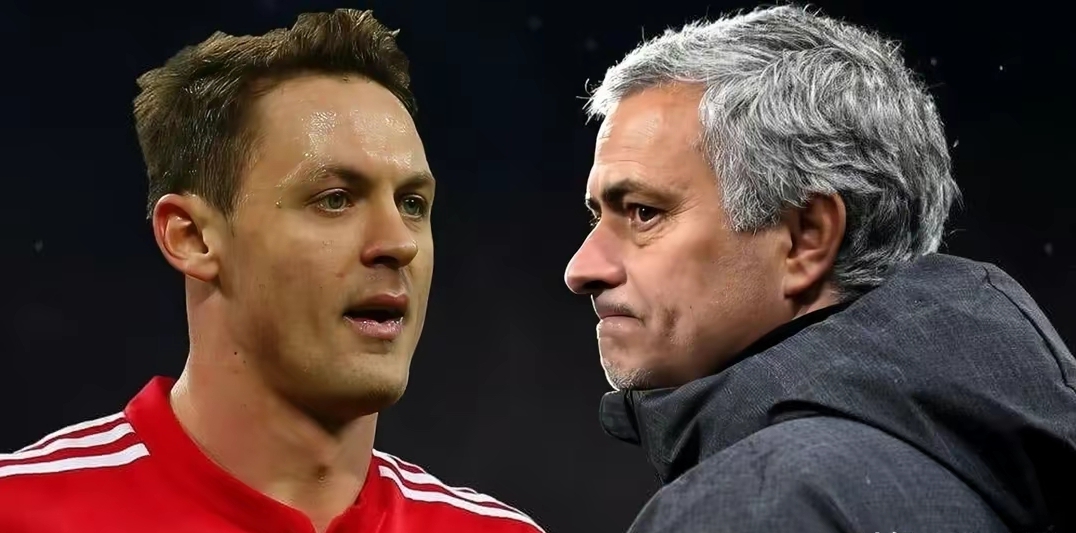 穆帅执教罗马三年目标,穆帅罗马新赛季首发11人曝光