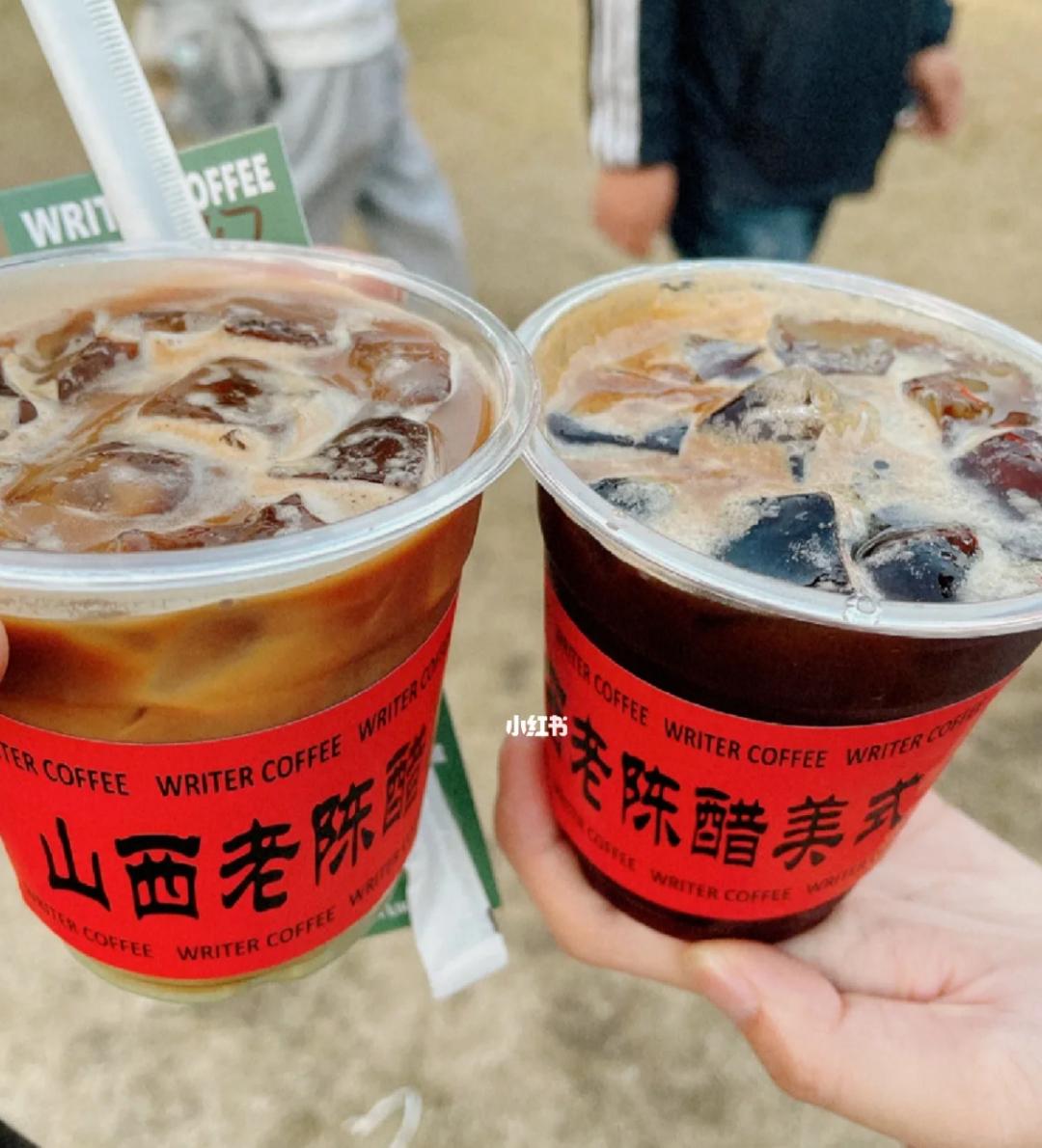 全网疯传的“章鱼拿铁”事件，正在恶心中国年轻人